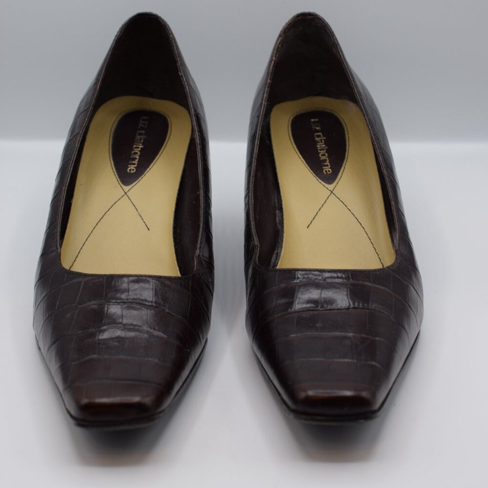 Women's Liz Claiborne Brown Pumps